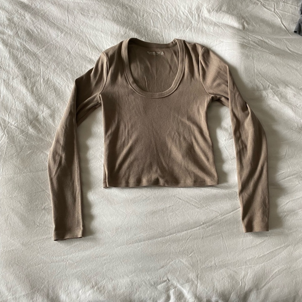 Abercrombie: Essential Ribbed Top